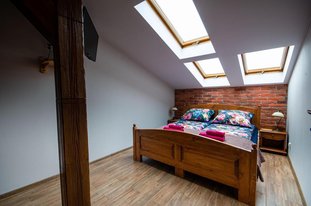 Bronowicka Premium Apartment - 52M2 With Private Parking Cracovia Esterno foto