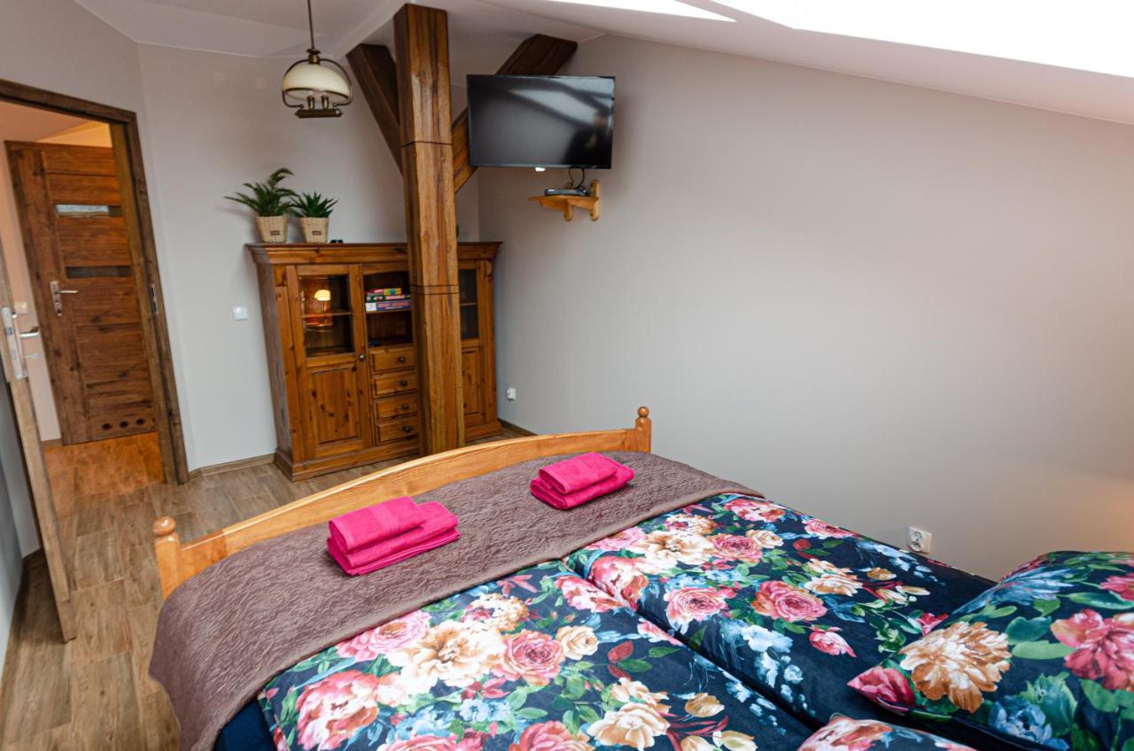 Bronowicka Premium Apartment - 52M2 With Private Parking Cracovia Esterno foto