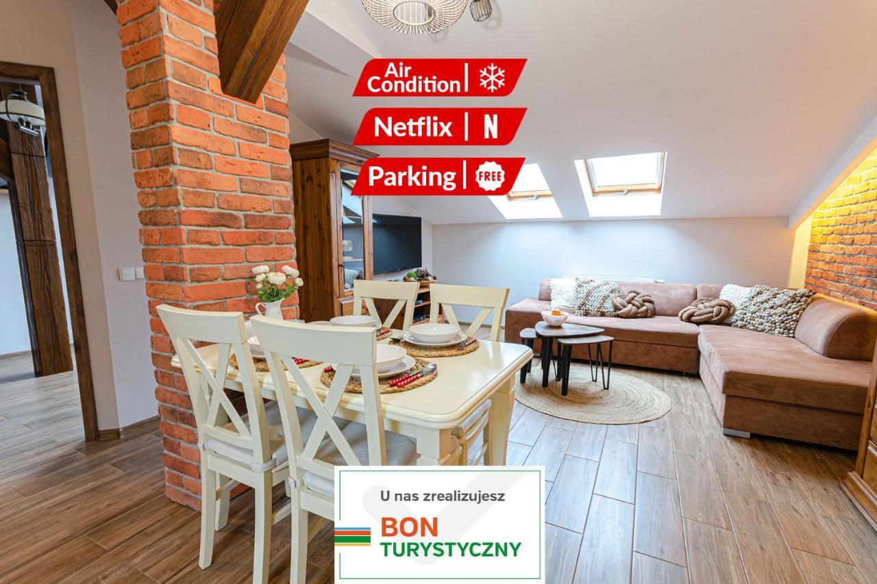 Bronowicka Premium Apartment - 52M2 With Private Parking Cracovia Esterno foto